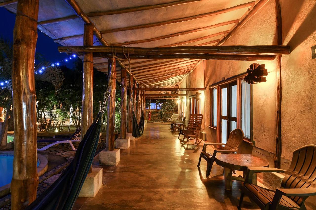 Casa Lajagua Bed & Breakfast Pedasi Town Exterior photo