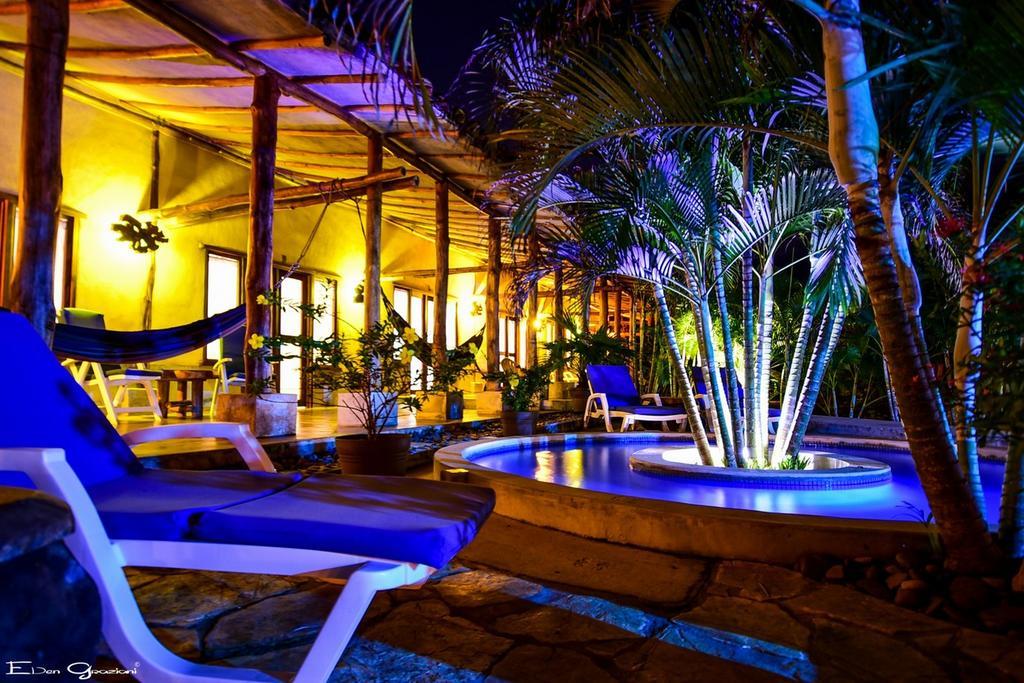 Casa Lajagua Bed & Breakfast Pedasi Town Exterior photo